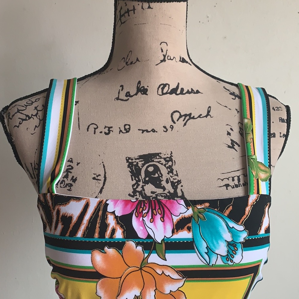 Cache Floral Dress - Picture 4 of 11